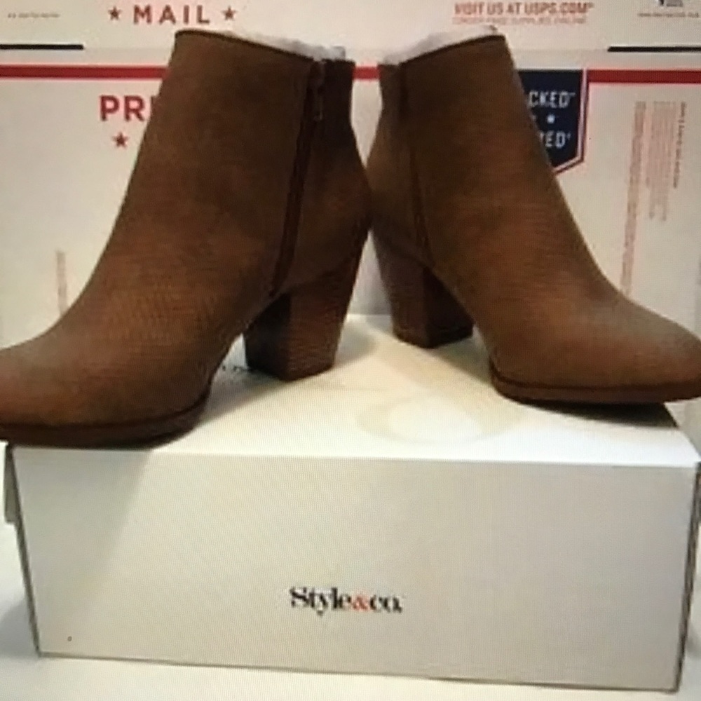 Style & co jamilla boots new size 8